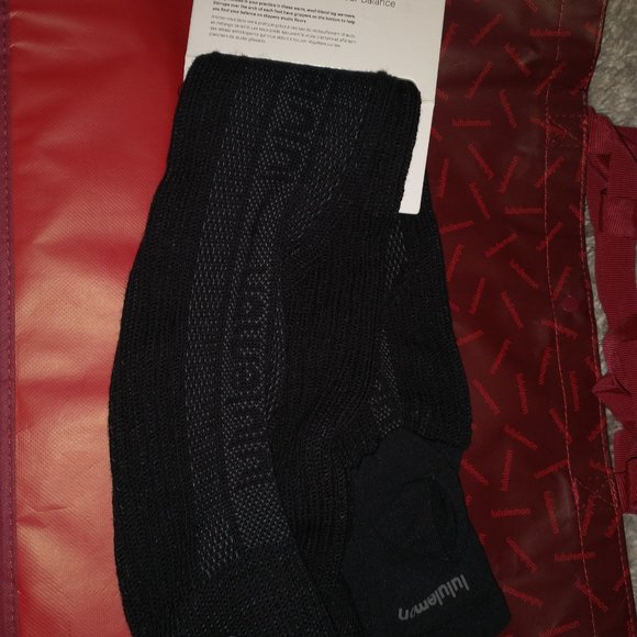 NWT Lululemon Find Your Balance Leg Warmer M/L - Picture 4 of 5